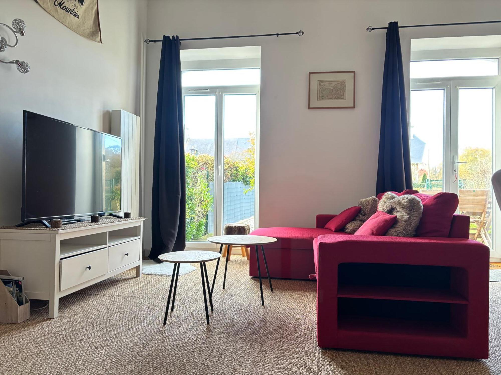 Appartement avec terrasse donnant sur chateau Commes Extérieur photo
