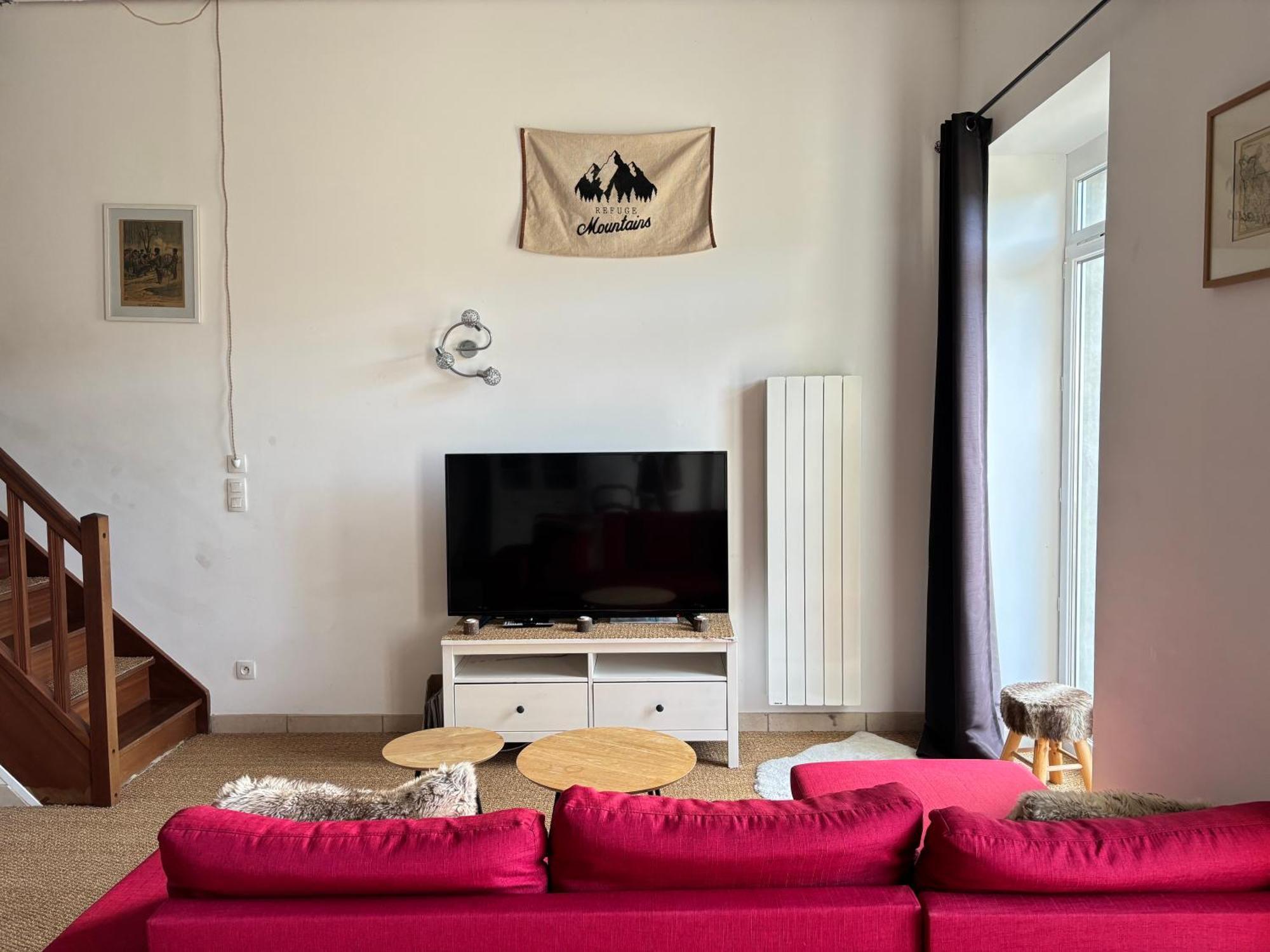 Appartement avec terrasse donnant sur chateau Commes Extérieur photo