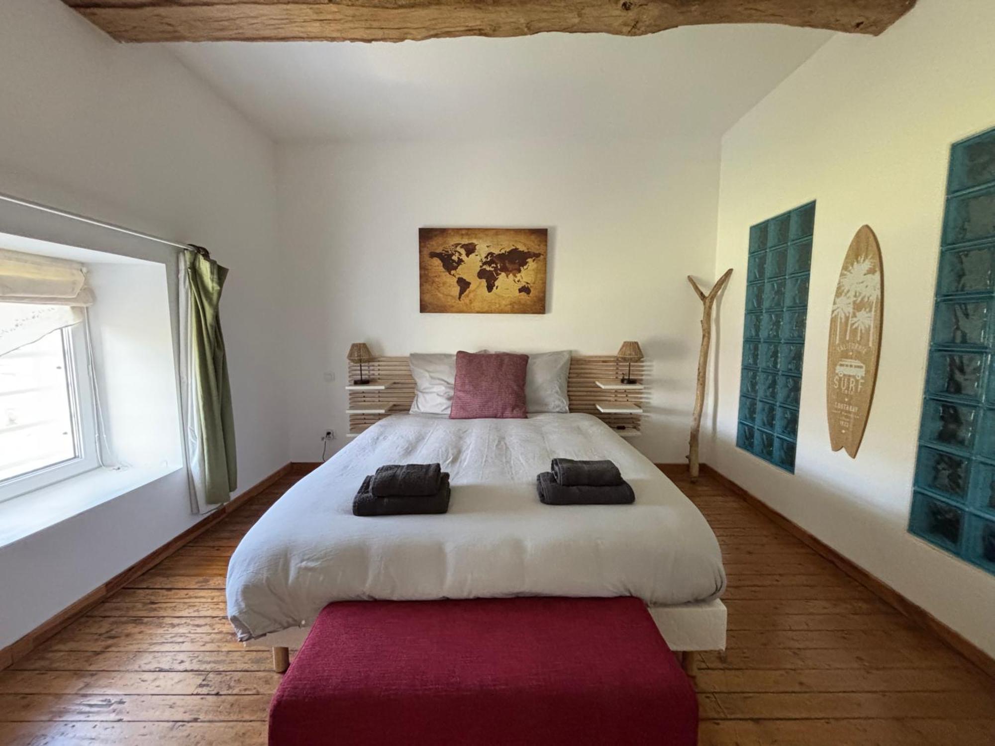 Appartement avec terrasse donnant sur chateau Commes Extérieur photo